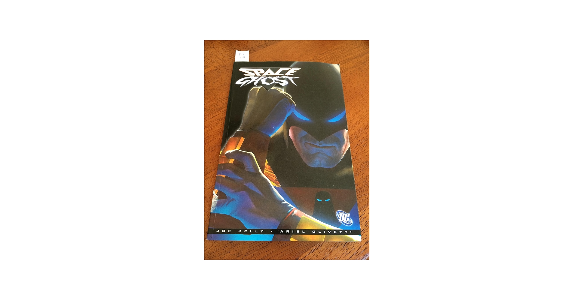 Amazon.com: Space Ghost: 9781401207212: Kelly, Joe: Books