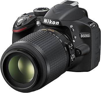 Amazon | Nikon デジタル一眼レフカメラ D3200 200mmダブルズーム