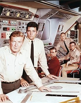 Amazon.co.jp: 原潜シービュー号~海底科学作戦 DVD COLLECTOR'S BOX