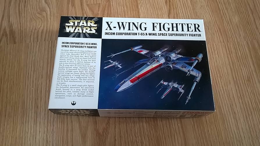 Amazon | ファインモールド 1/72 STARWARS X-ウイング・ファイター