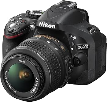 Amazon | Nikon デジタル一眼レフカメラ D5200 ダブルズームキット AF