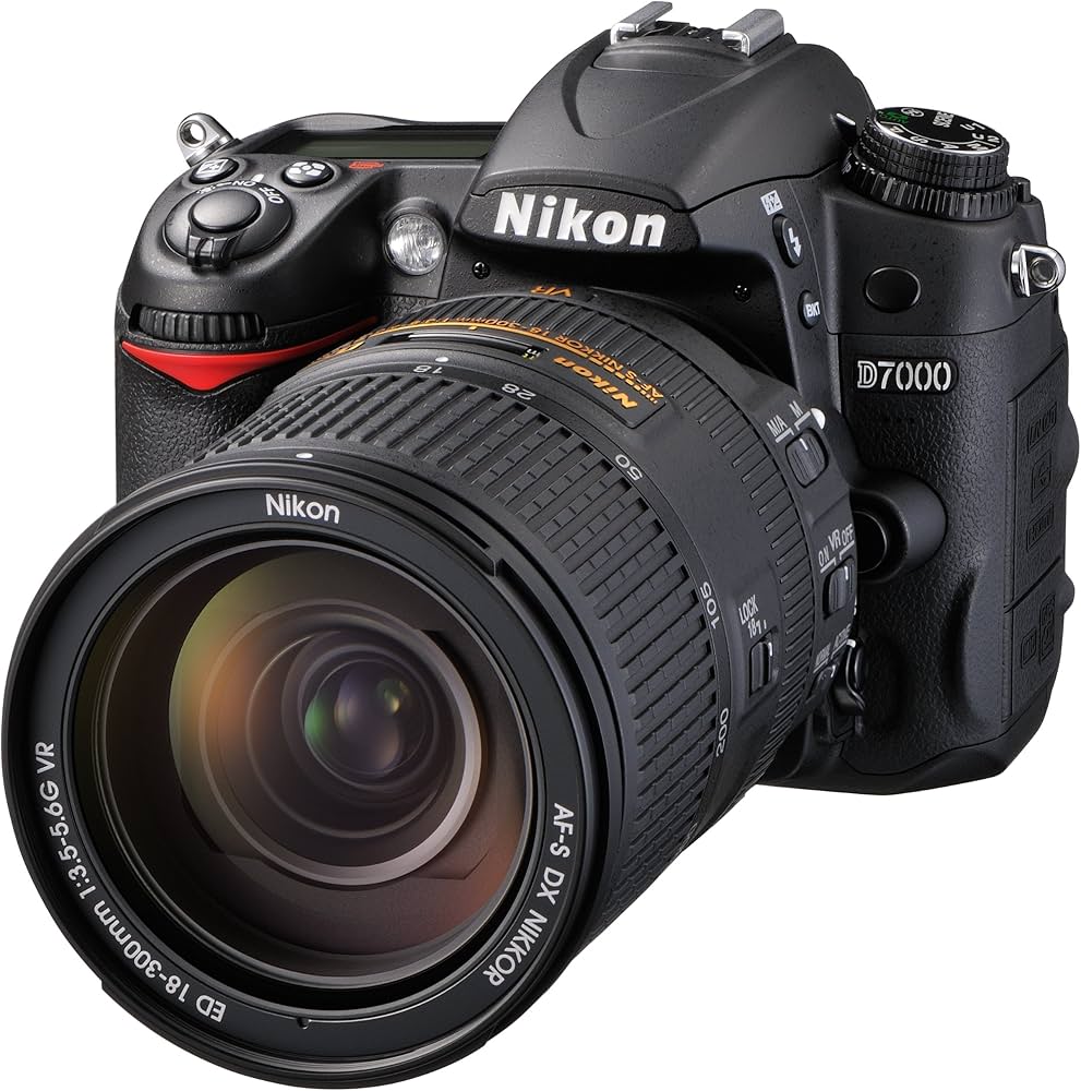 Amazon | Nikon デジタル一眼レフカメラ D7000 スーパーズームキット