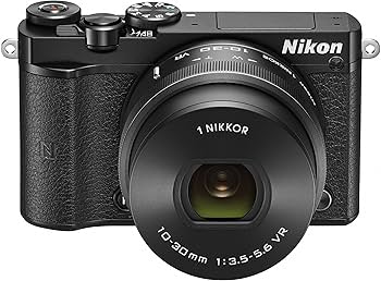 Amazon | Nikon ミラーレス一眼 Nikon1 J5 ダブルレンズキット