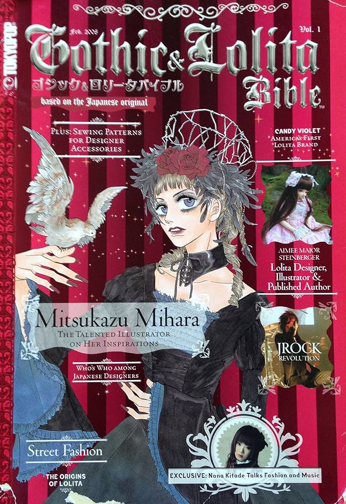 Gothic & Lolita Bible Volume 1: Various: 9781427803474: Amazon.com