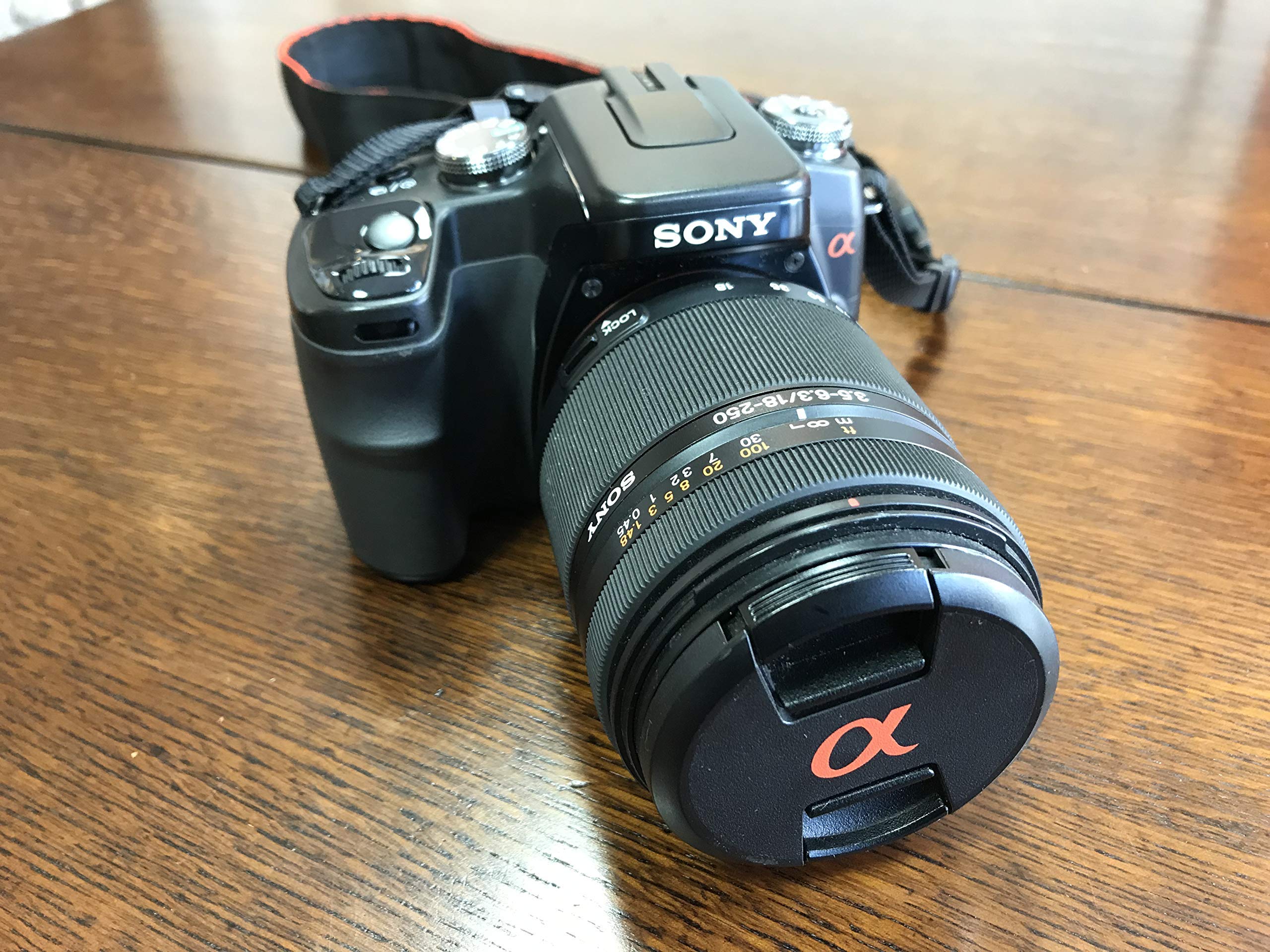 Amazon | SONY デジタル一眼レフ α100高倍率ズームレンズキット DSLR