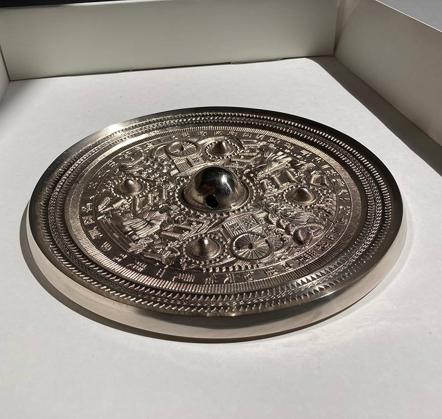 古鏡 銅鏡 魚文 径16.9cm（コレクター放出品） 古鏡 銅鏡 魚文 径16.9