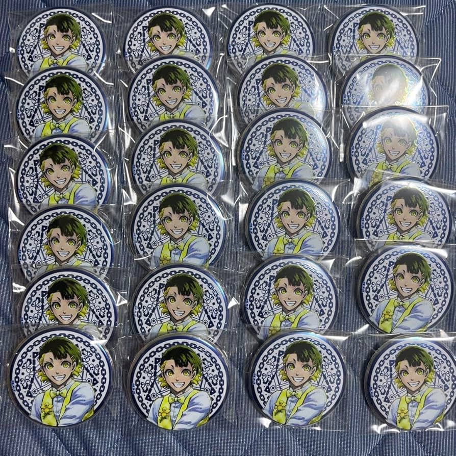 Amazon.co.jp: ブルーロック展 アルティメタル缶バッジ 蜂楽廻 24個