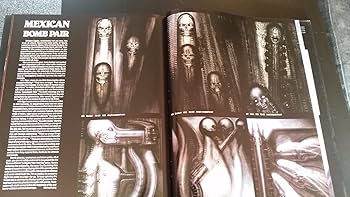 H. R. Giger's Necronomicon II: Giger, H. R.: 9780962344763: Amazon