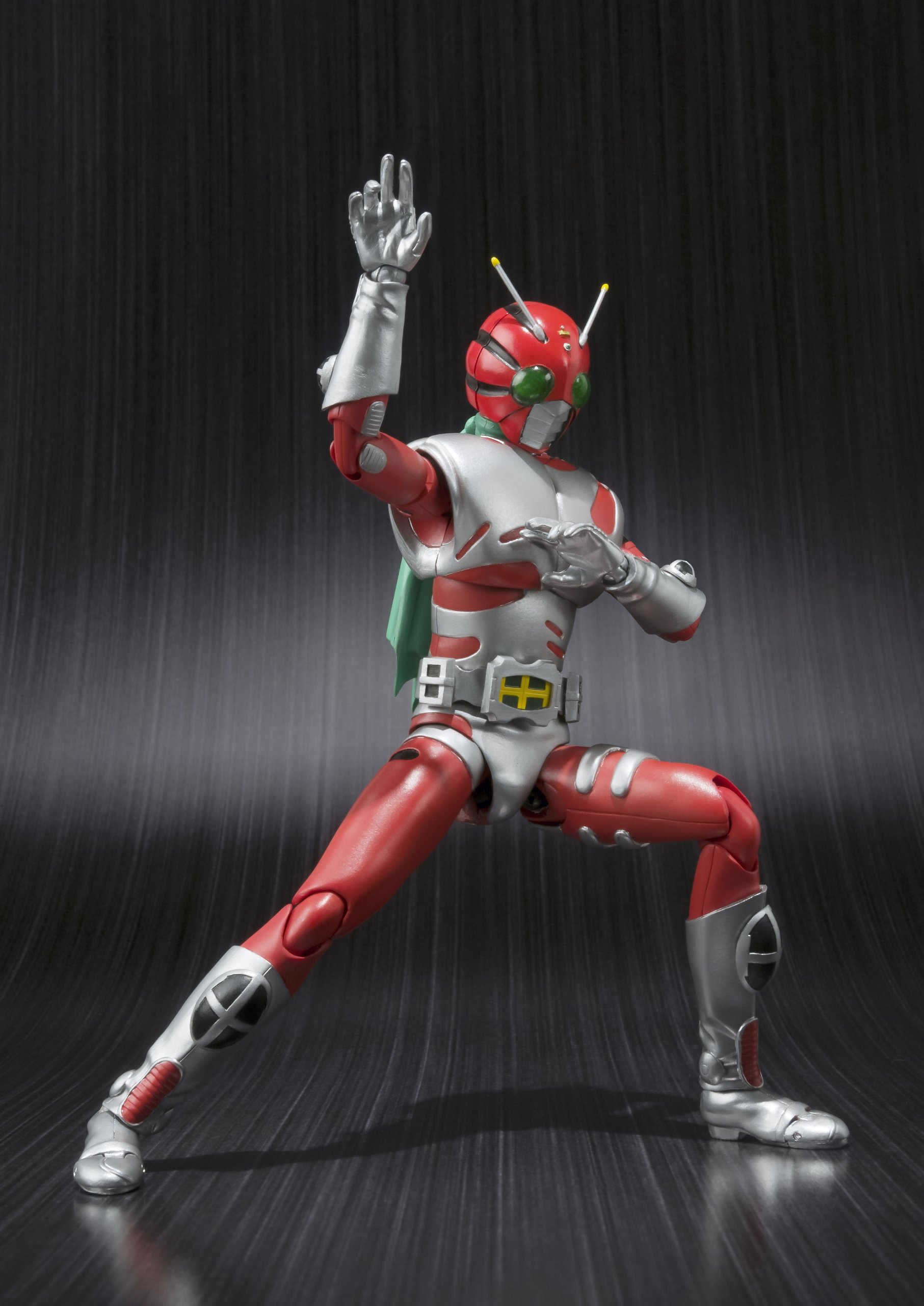 Amazon.co.jp: TAMASHII NATIONS S.H.フィギュアーツ 仮面ライダーZX