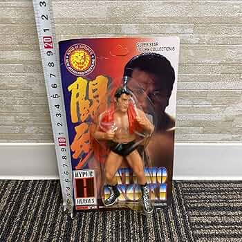 Amazon | アントニオ猪木 フィギュア 赤タオルver 燃える闘魂 新日本