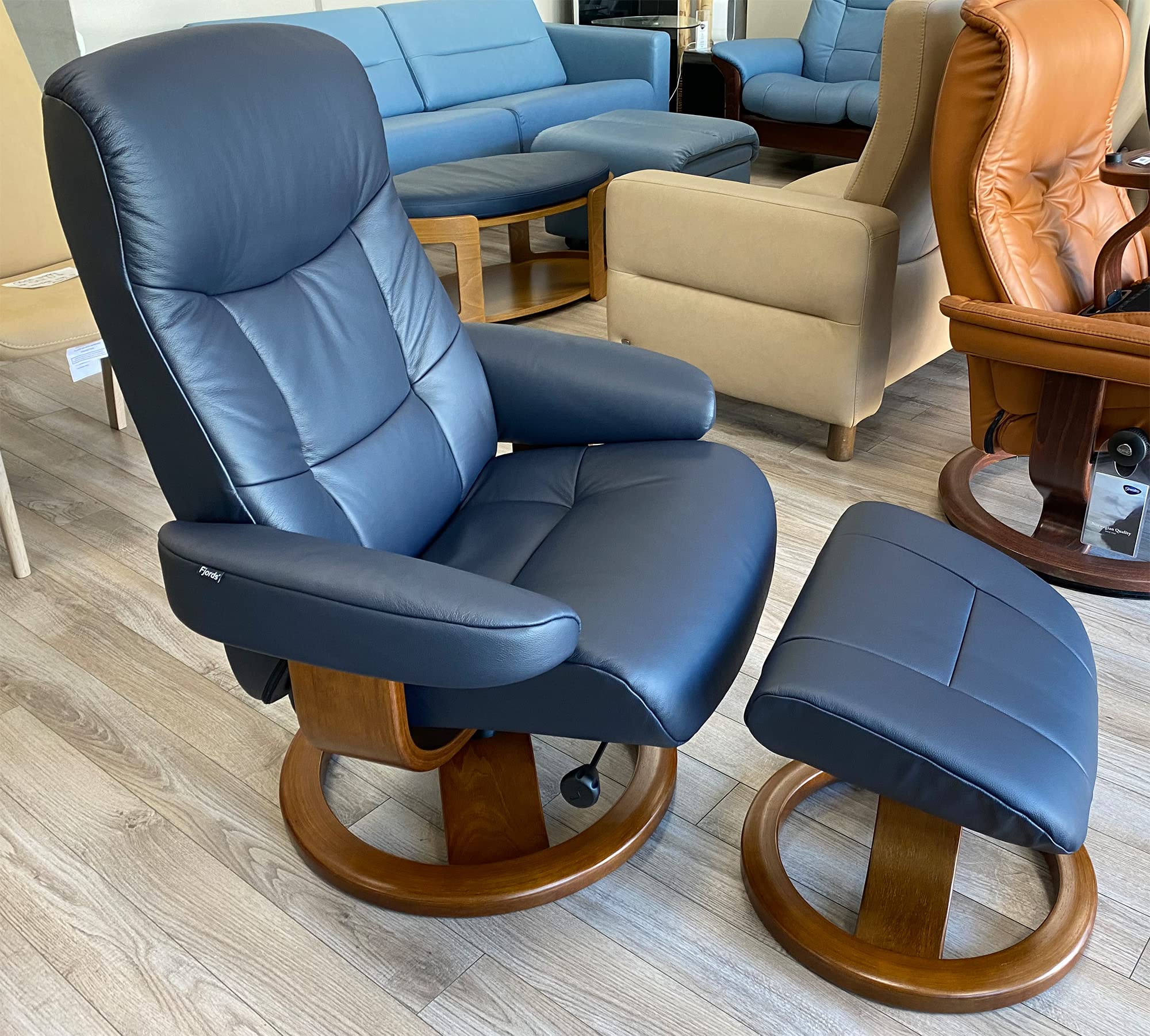 Amazon.com: Fjords Muldal Large Leather Ergonomic Swivel Recliner