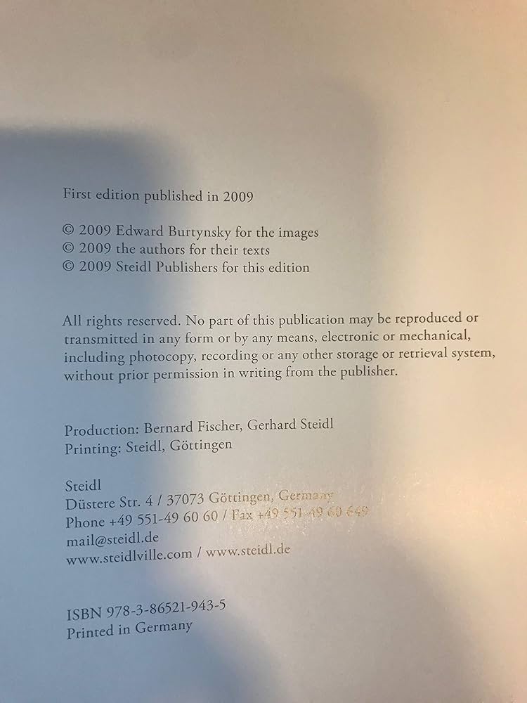 Quarries: Burtynsky, Edward: 9783865214560: Amazon.com: Books