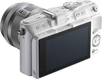 Amazon | OLYMPUS ミラーレス一眼 PEN Lite E-PL6 レンズキット