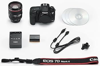 Amazon | Canon デジタル一眼レフカメラ EOS 7D Mark II EF24-70L IS