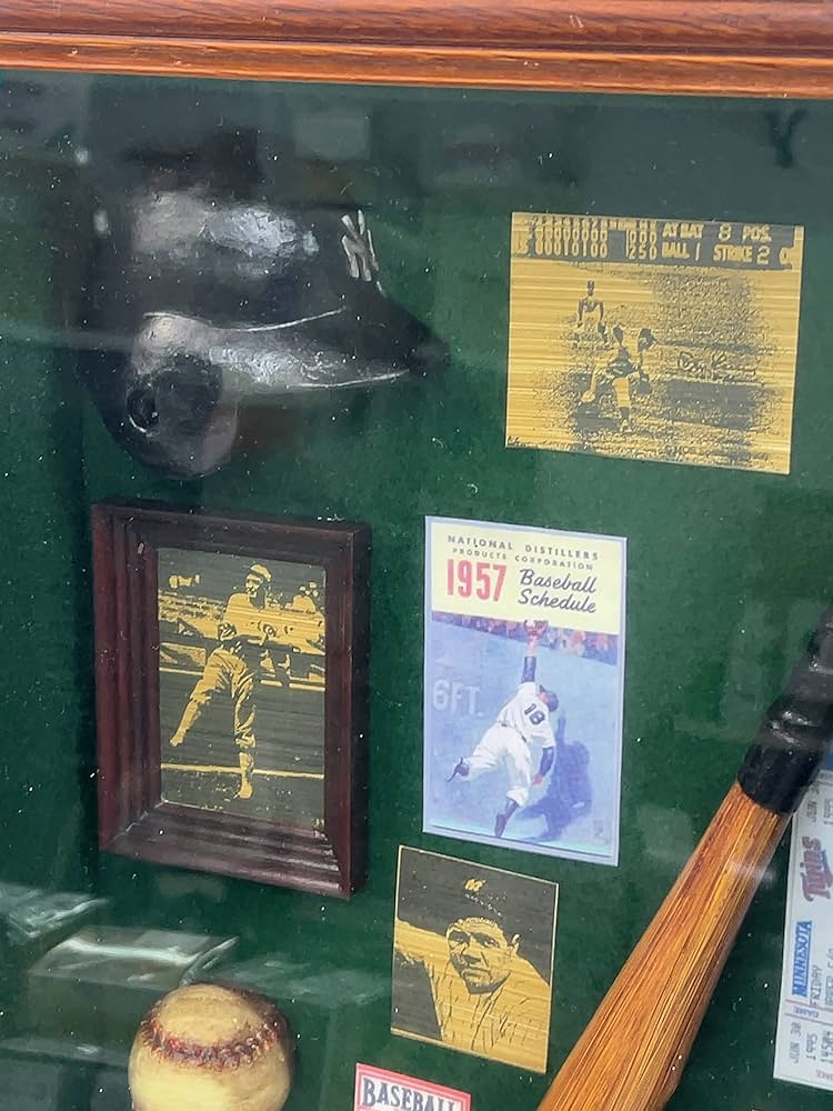 Amazon.co.jp: 大リーグ ガラス額入り 記念品 ベーブ・ルース 1957