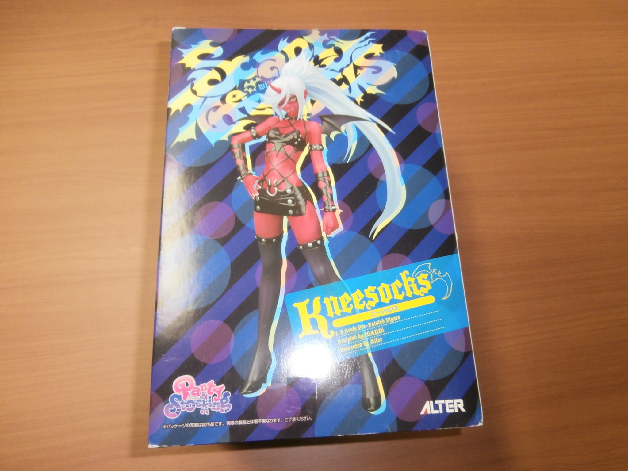 Amazon.co.jp: Panty&Stocking with Garterbelt ニーソックス (1/8