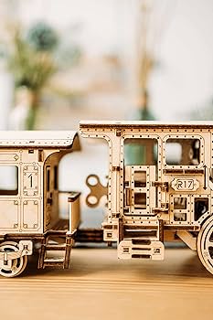 Amazon.co.jp: Wood Trick 木製おもちゃ 線路付きの機関車セット 34 x