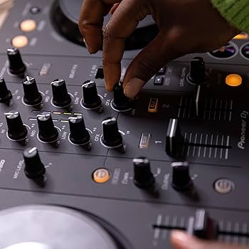 Pioneer DJ DDJ-FLX4 2 decks Rekordbox e Serato DJ Controller