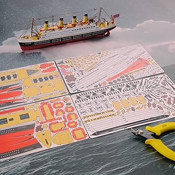 Amazon | Piececool 3Dパズル 大人用 - タイタニックメタル船模型