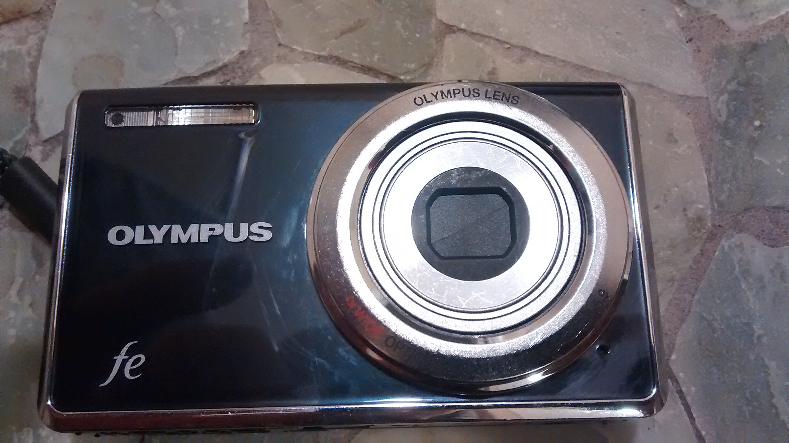 Amazon.com : Olympus FE-4010 12MP Digital Camera with 4x Wide