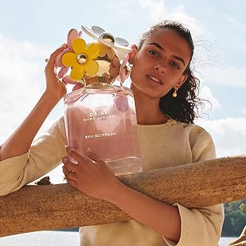 Amazon.com: Marc Jacobs Daisy Eau So Fresh Eau de Toilette Travel