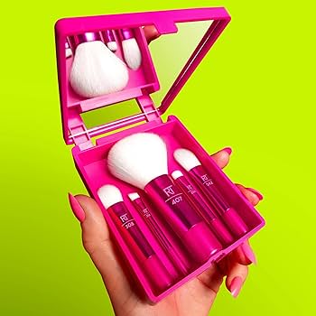 Real Techniques Vivid Escape Glow-To-Go Travel Makeup Brush 6