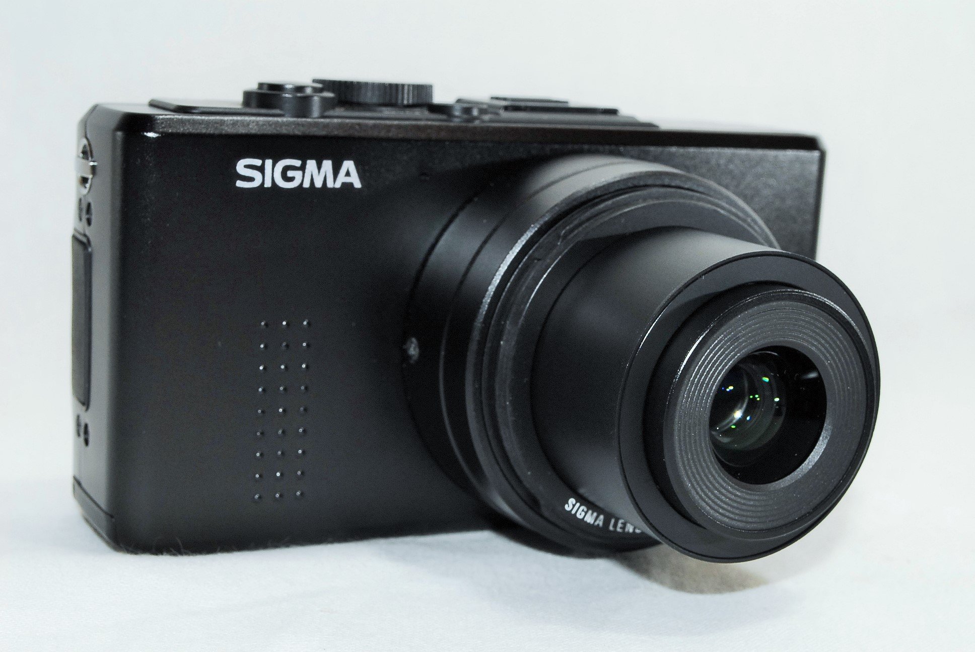 Amazon | シグマ デジタルカメラ DP2x 1406万画素 APS-Cサイズ CMOS