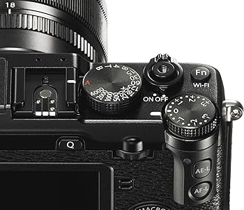 Amazon | FUJIFILM ミラーレス一眼 X-E2 ズームレンズキット ブラック