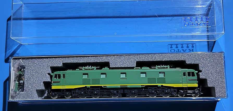 Amazon | KATO Nゲージ EF58 初期形大窓ヒサシ付 青大将 3048 鉄道模型