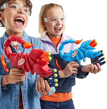 Amazon.com: Wild Venompack, Includes 2 Easy Play Nerf Blasters