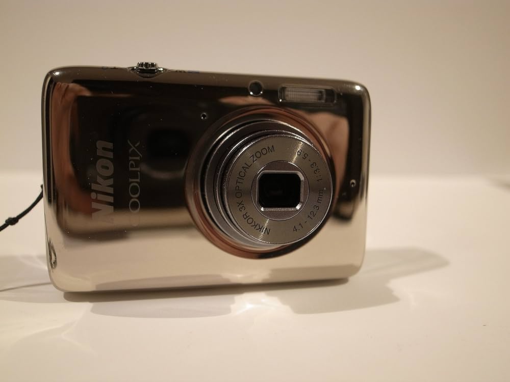 Amazon.co.jp: Nikon デジタルカメラ COOLPIX S02 超小型ボディー