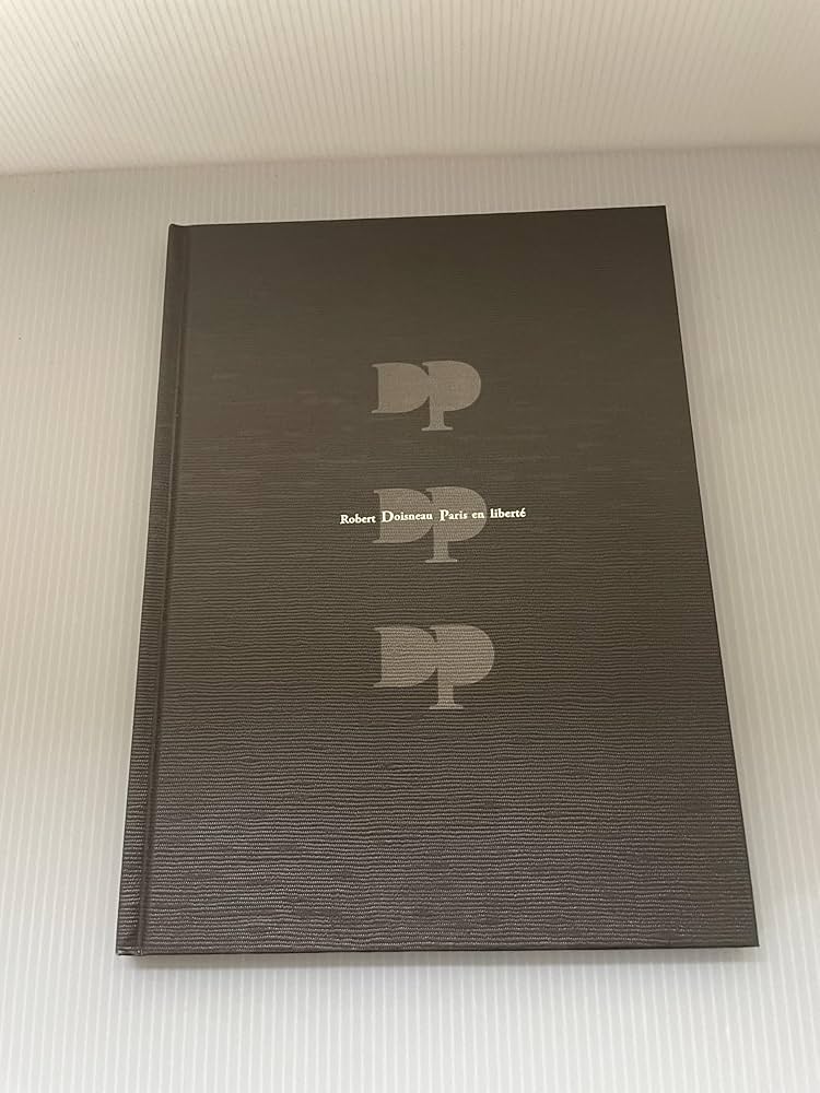 Amazon.co.jp: パリ・ドアノー―ロベール・ドアノー写真集 : ロベール