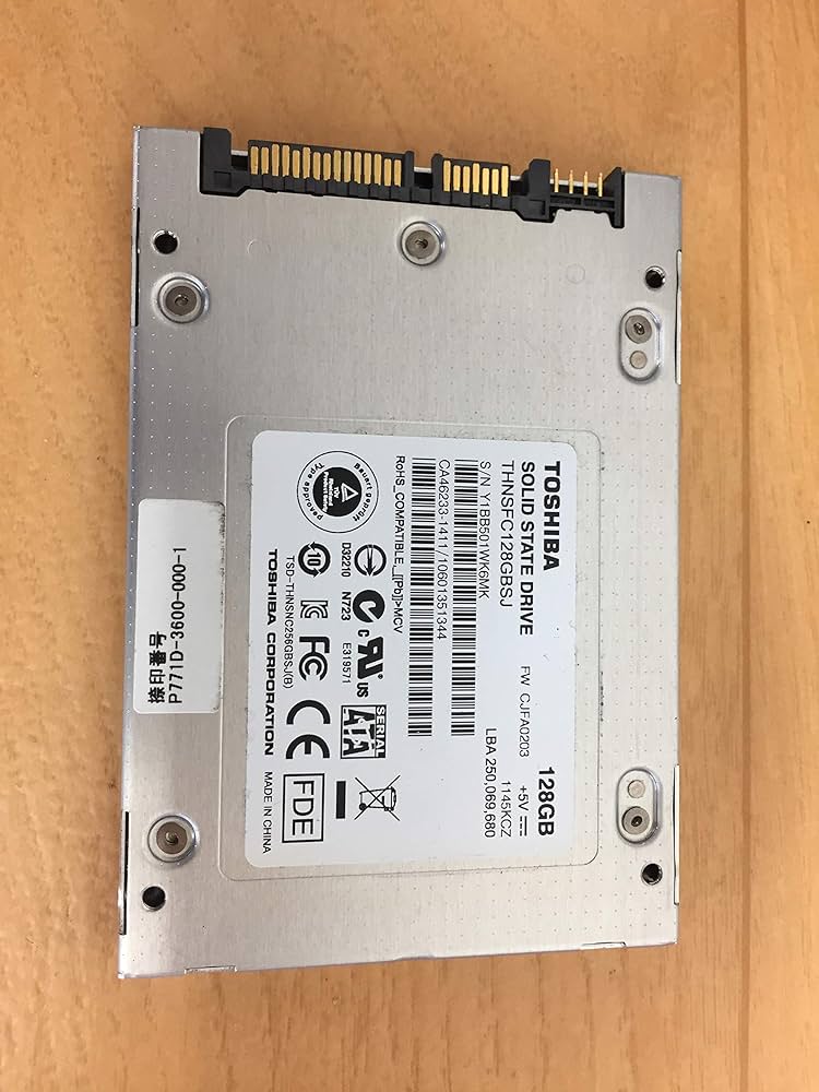 Amazon | 東芝 THNSNF128GCSS SSD 128GB 正常動作品 本体のみ | 東芝