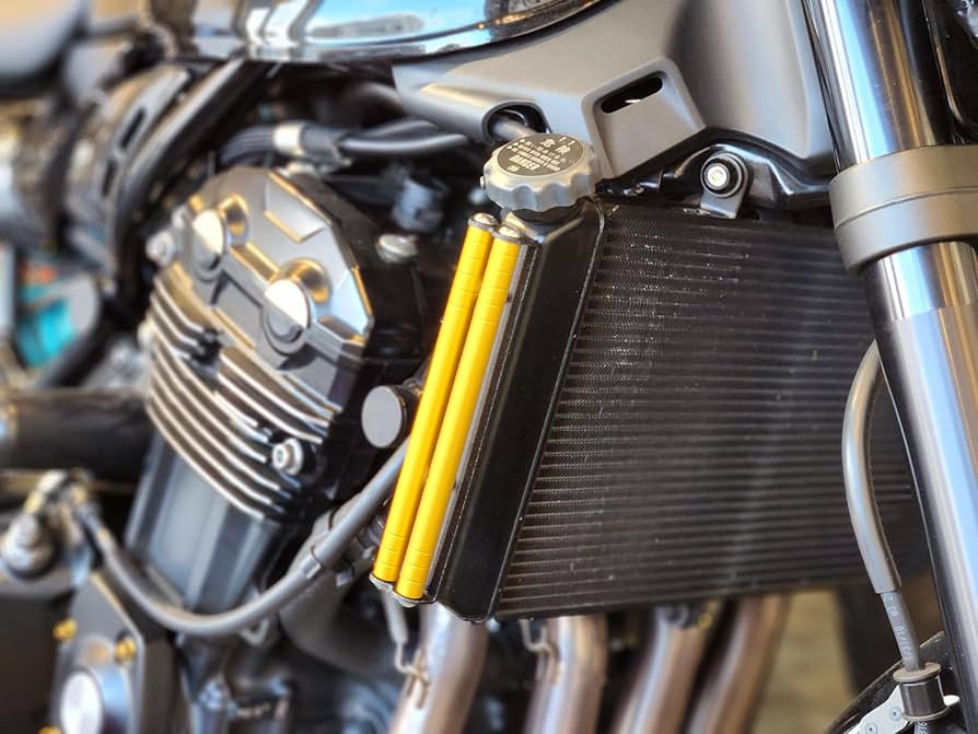 Amazon | ゆ C2-1GD Z900RS 専用設計 ラジエーターサイドカバー サイド