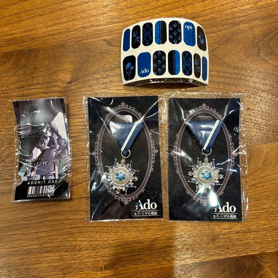Amazon.co.jp: ado ライブ VIP席特典 モナ・リザの横顔 Z : おもちゃ