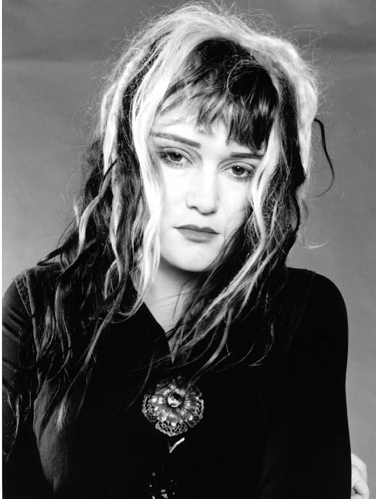 Anna Summa: The Beautiful & the Damned. Punk Photographs by Summa