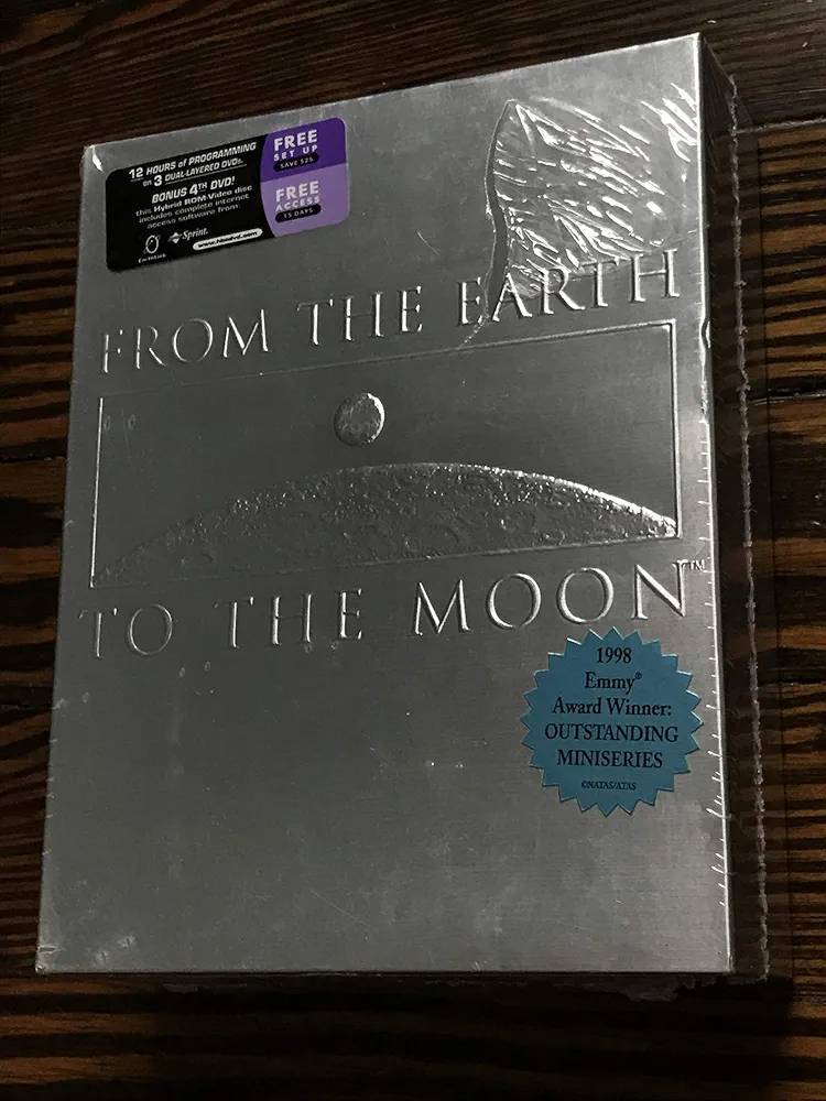 Amazon.com: From the Earth to the Moon : Artist Not Provided