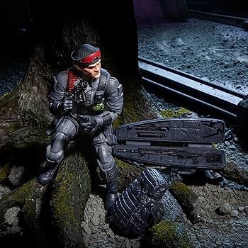 Amazon.com: G.I. Joe Classified Series Low-Light, Collectible G.I.