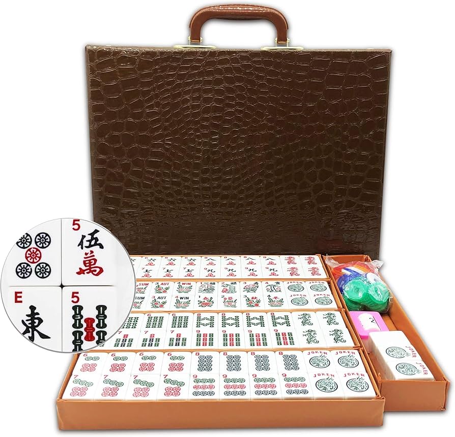Amazon.co.jp: American Mahjongゲームセット 166枚の白い彫刻タイル