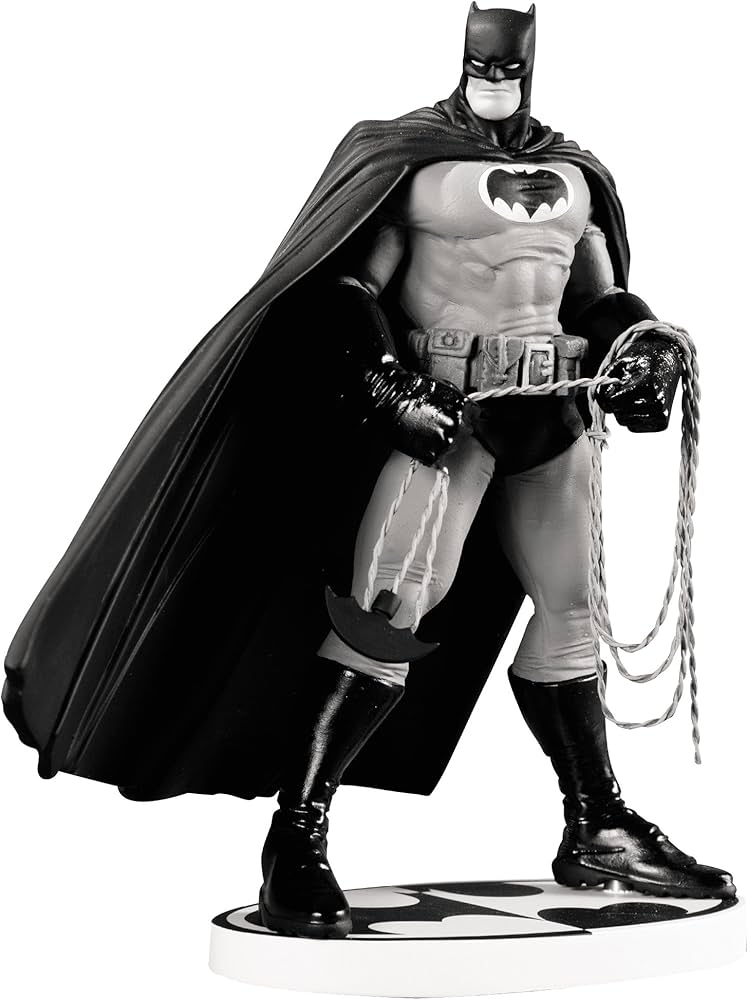 Amazon.com: DC Collectibles Batman Black and White Statue: Batman