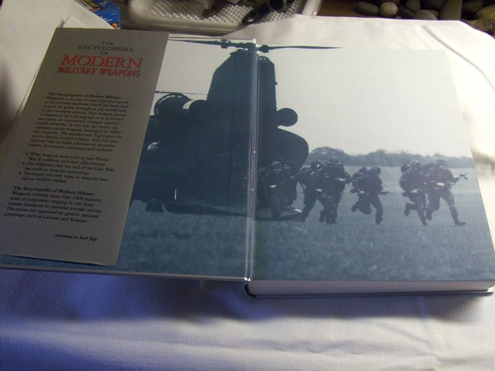 The Encyclopedia of Modern Military Weapons: Chris Bishop