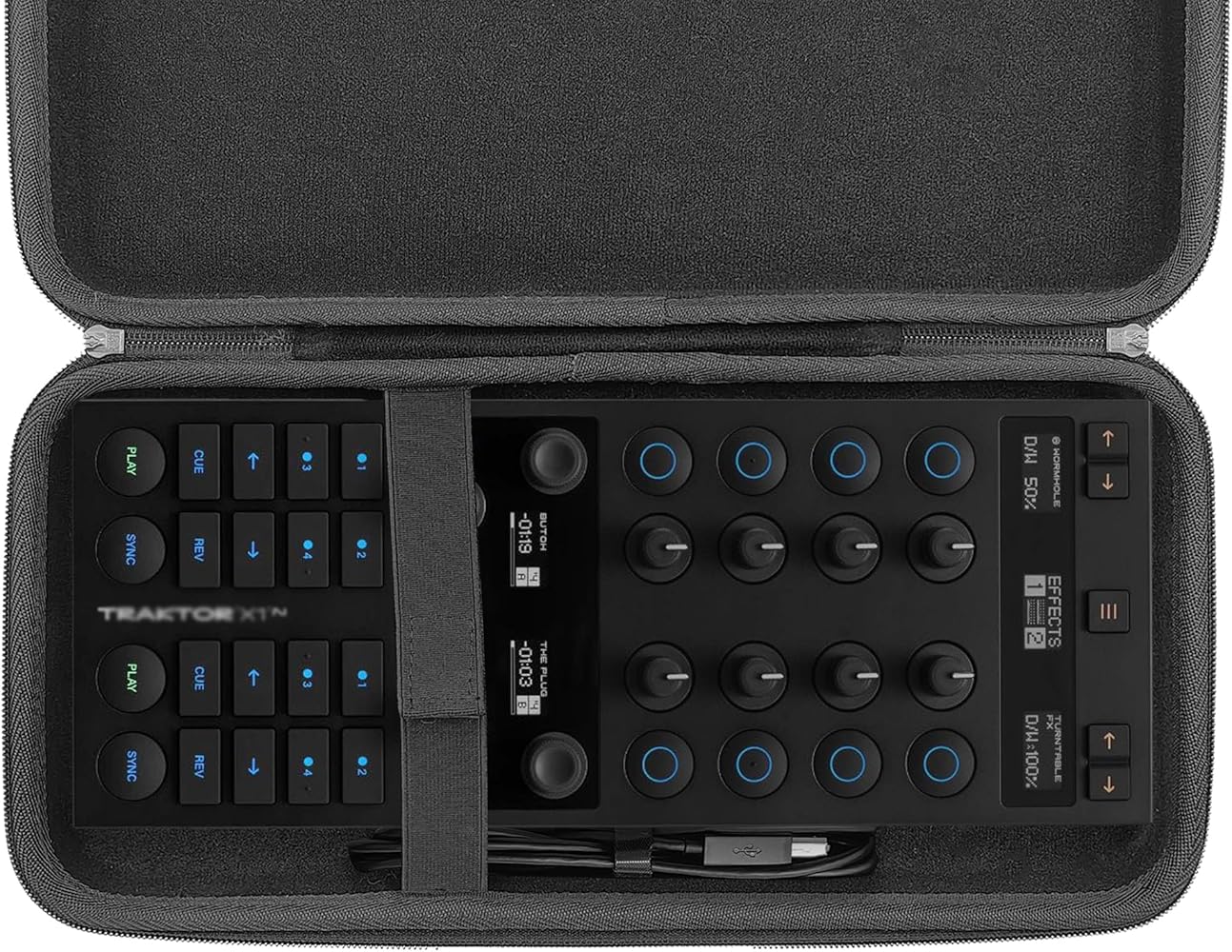 TRAKTOR KONTROL Z1 + 専用ケースセット TRAKTOR KONTROL Z1 + 専用