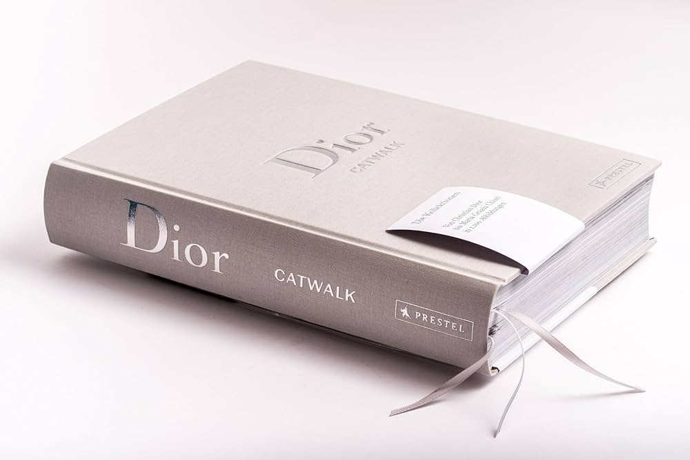 Amazon.com: Fury:Dior Catwalk: 9783791380377: unknown author: Books