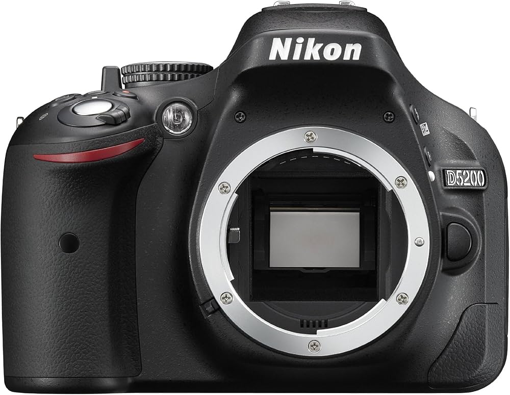 Amazon | Nikon デジタル一眼レフカメラ D5200 ボディー ブラック