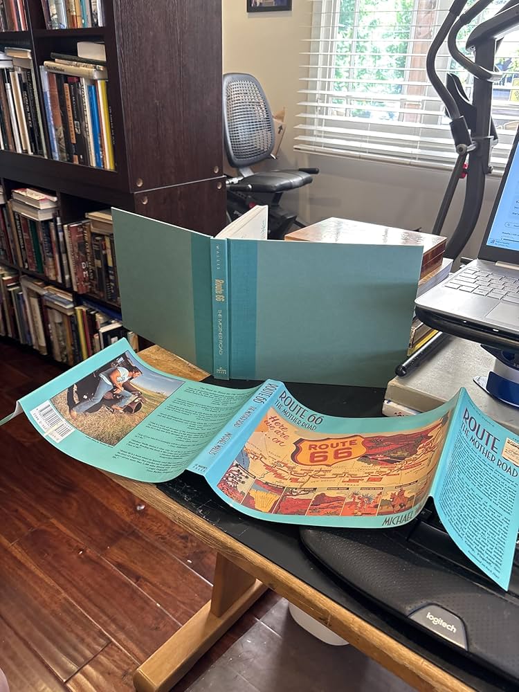 Route 66 The Mother Road: Wallis, Michael: 9780312040499: Amazon