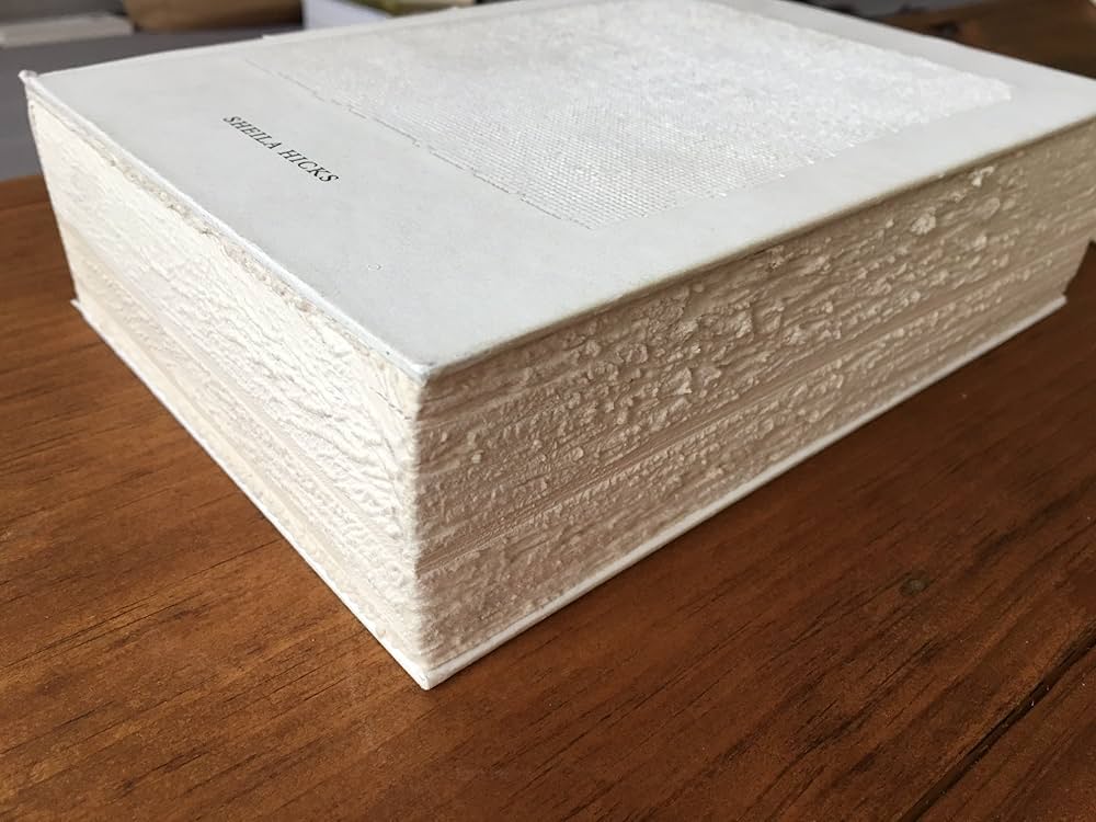 Amazon.co.jp: Sheila Hicks: Weaving as Metaphor (Chicago History