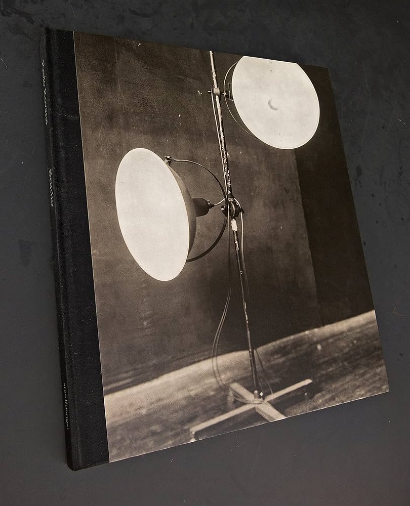 Amazon.com: Paolo Roversi: Studio: 9783865217585: Roversi, Paolo