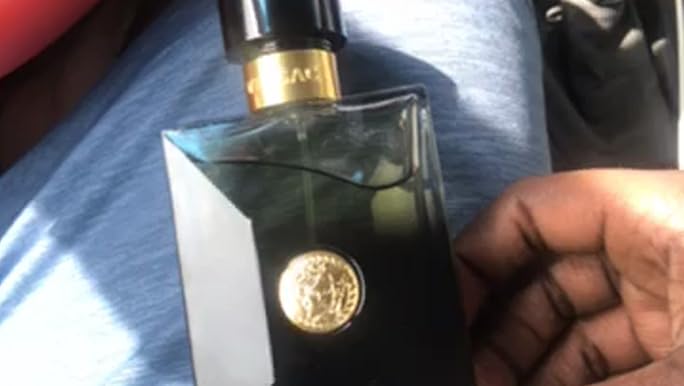 Amazon.com : Versace Pour Homme Oud Noir 3.4 oz Eau de Parfum