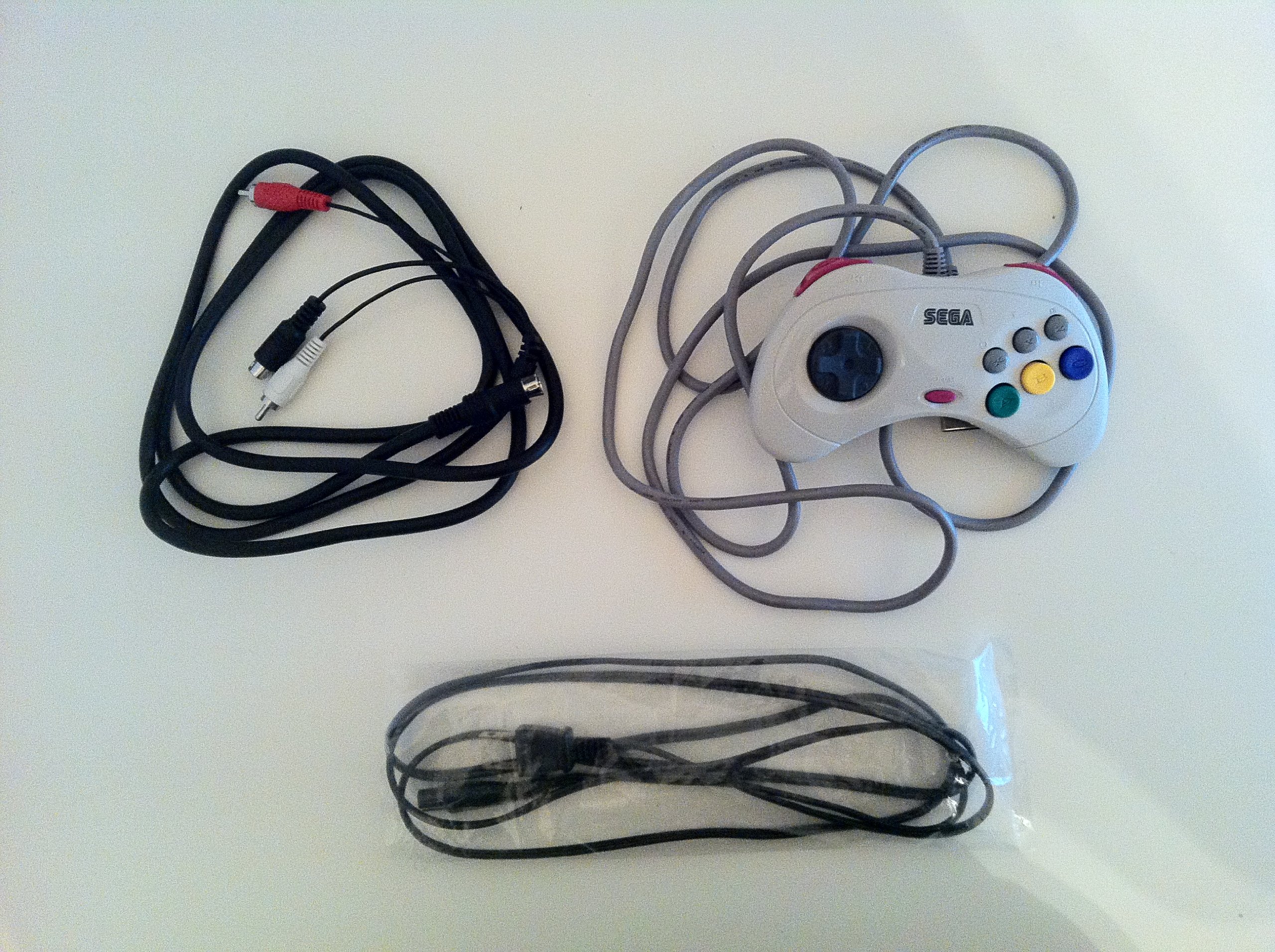 Amazon | セガサターン本体 NEWパッケージ | 本体・周辺機器