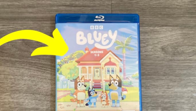 Amazon.com: Bluey: Seasons 1-3 (BD) : Various: Movies & TV